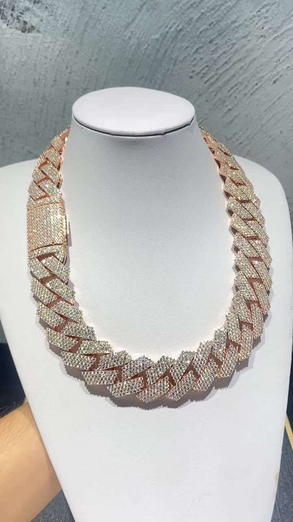 Iced out Cuban Chain Necklace